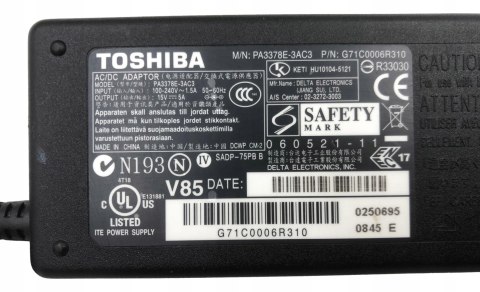 ORYGINALNY ZASILACZ TOSHIBA 75W 15V - 5A 5.5/2.5 ORYGINALNY ZASILACZ TOSHIBA 75W 15V - 5A 5.5/2.5