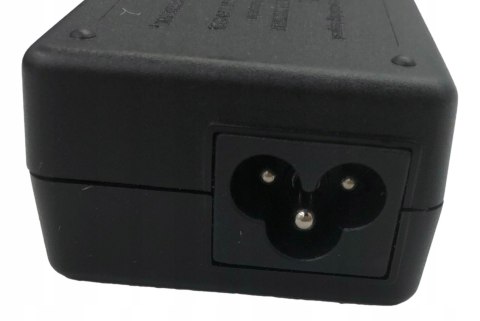 ORYGINALNY ZASILACZ TOSHIBA 75W 15V - 5A 5.5/2.5 ORYGINALNY ZASILACZ TOSHIBA 75W 15V - 5A 5.5/2.5