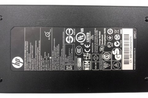 ORYG. ZASILACZ HP 150W 19.5V - 7.7A 4.5/3.0 BLUE TIP ORYG. ZASILACZ HP 150W 19.5V - 7.7A 4.5/3.0 BLUE TIP
