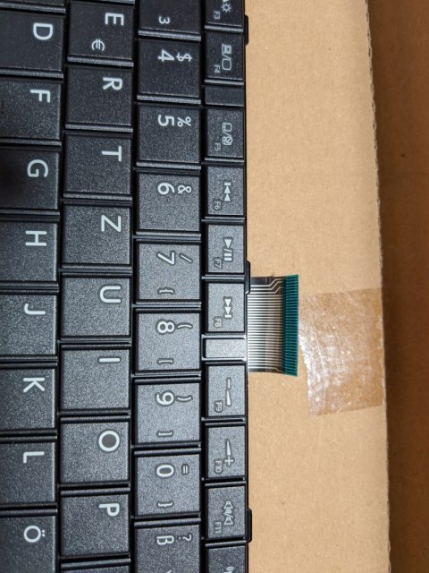 ORYGINALNA KLAWIATURA TOSHIBA SATELLITE C850 ORYGINALNA KLAWIATURA TOSHIBA SATELLITE C850