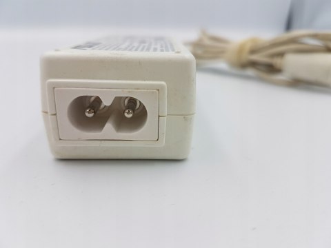 ORYG. ZASILACZ ASUS 40W AD6630 19V 2.5/0.7 ORYG. ZASILACZ ASUS 40W AD6630 19V 2.5/0.7